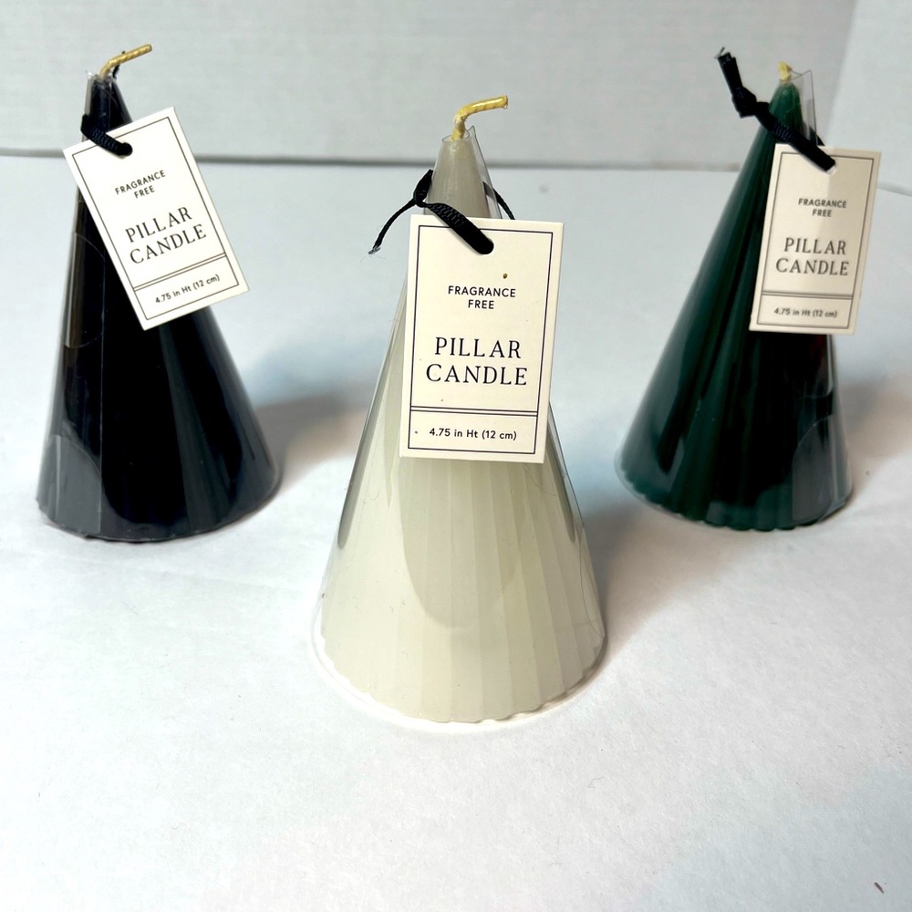 Bullseye 3 pc Ribbed Holiday Tree Fragrance Free Candles Black/White/Green NEW!